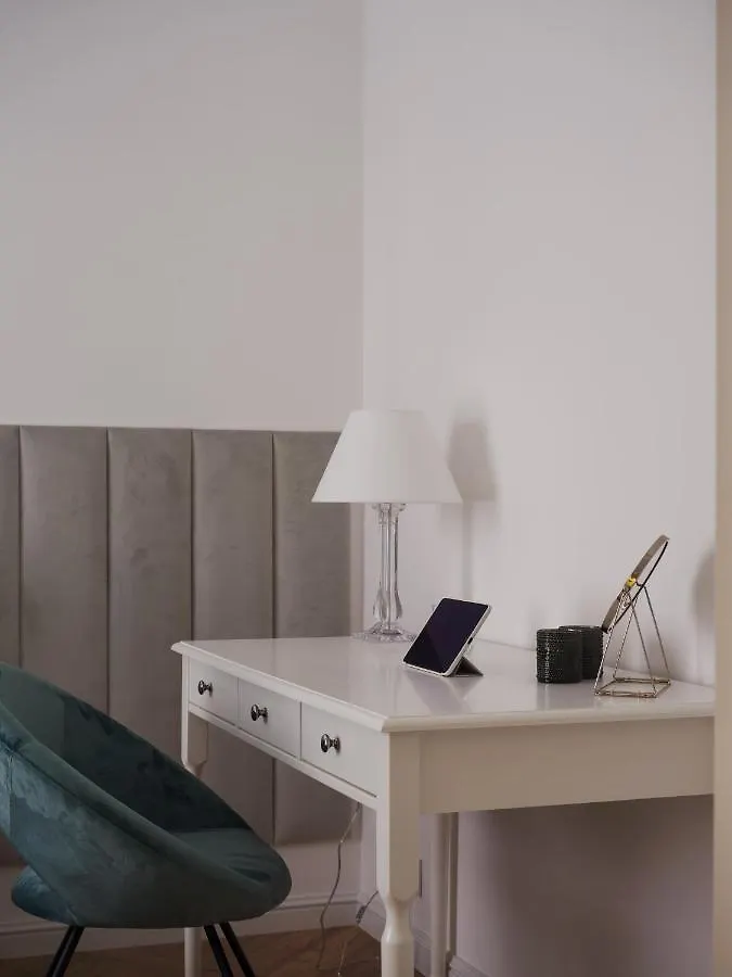 La Boutique Verte Warsaw 0*,  Poland